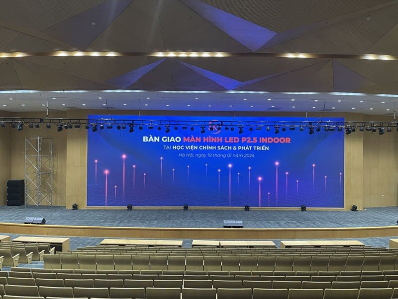 Màn hình LED hội trường bao nhiêu inch là phù hợp?