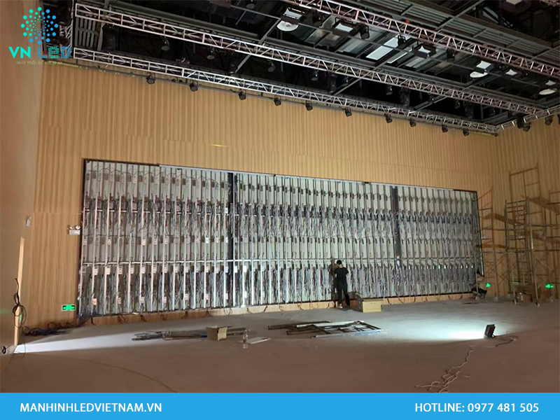 bao-gia-man-hinh-led-hoi-truong-tai-da-nang-2