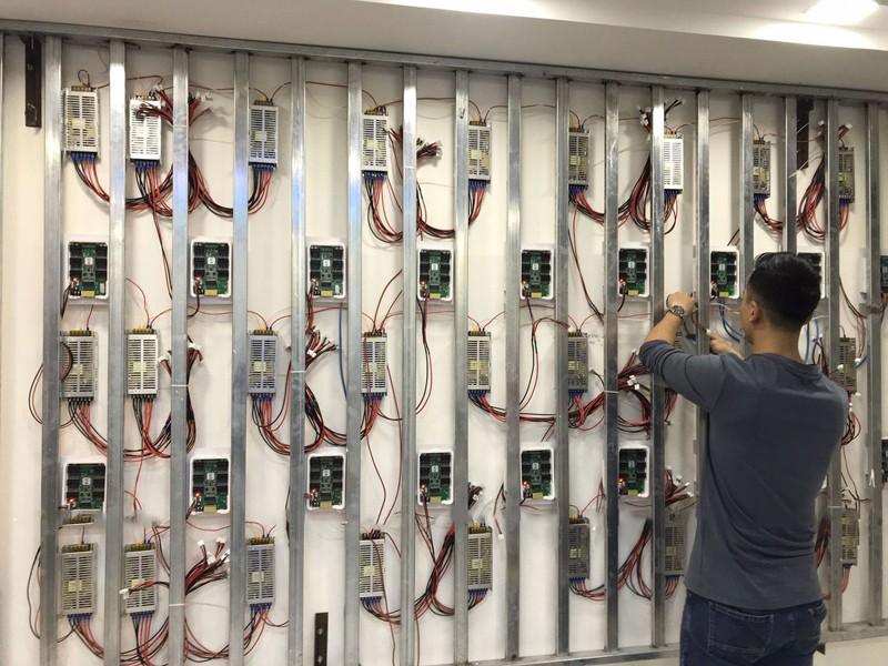 Hướng dẫn lắp đặt màn hình LED chi tiết từ A–Z cho người mới bắt đầu