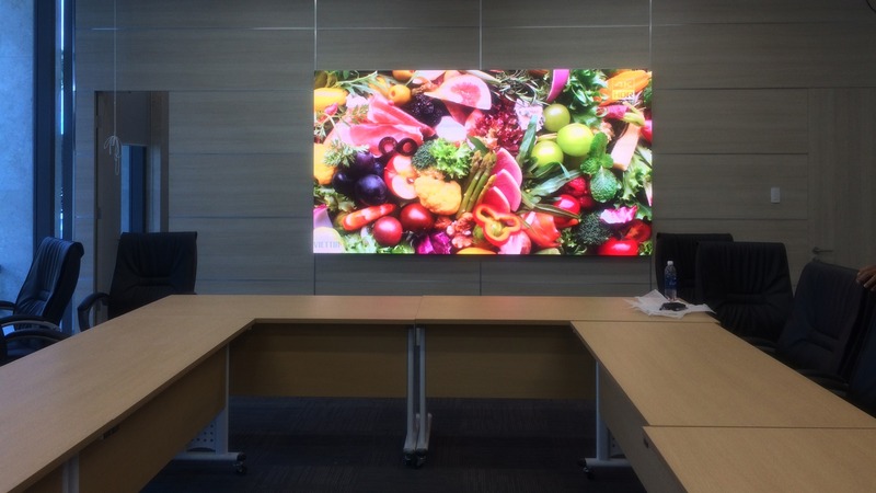 Màn hình LED giá