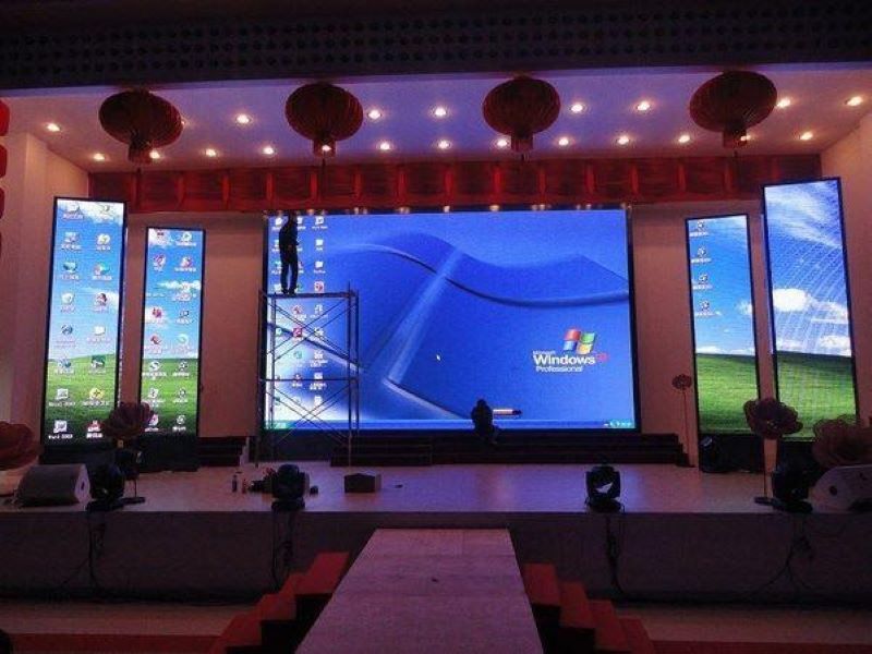 Màn hình LED 200 inch nặng bao nhiêu kg