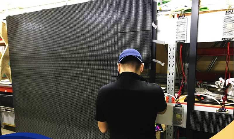 Cách kiểm tra và khắc phục khi màn hình LED không lên hình