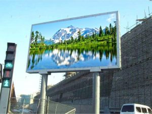 Màn hình LED ngoài trời chịu mưa gió không