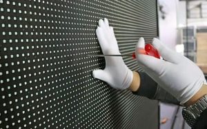 Bảo trì màn hình LED như thế nào