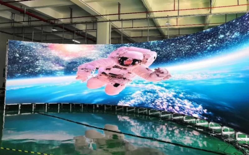 Màn hình LED tiết kiệm điện không