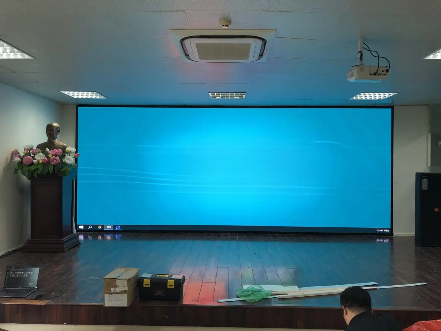 Nhược điểm màn hình LED